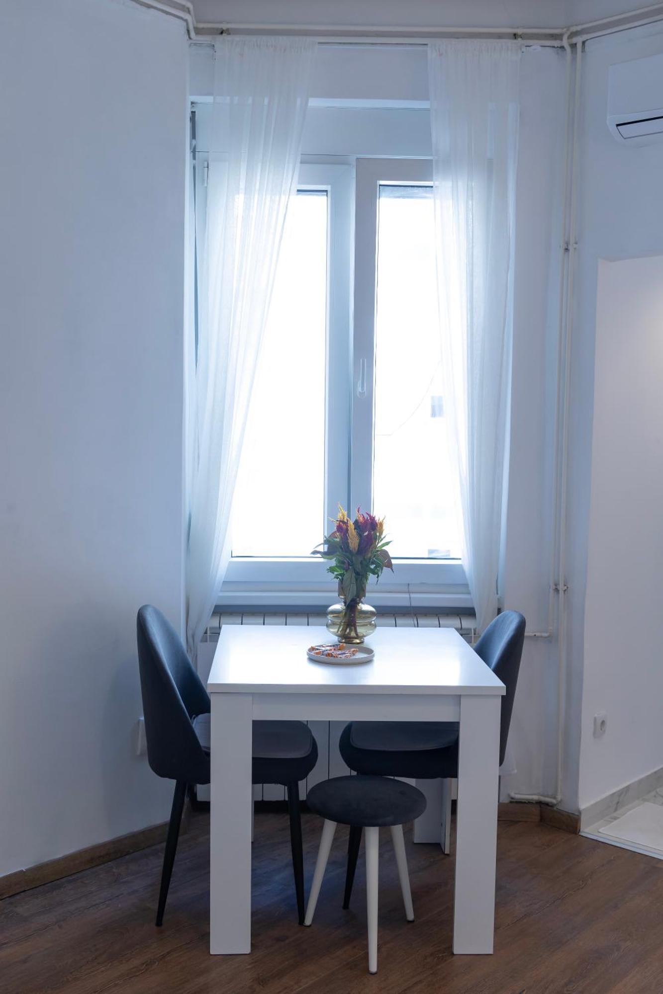 Downtown Studio Ap Belgrado Buitenkant foto